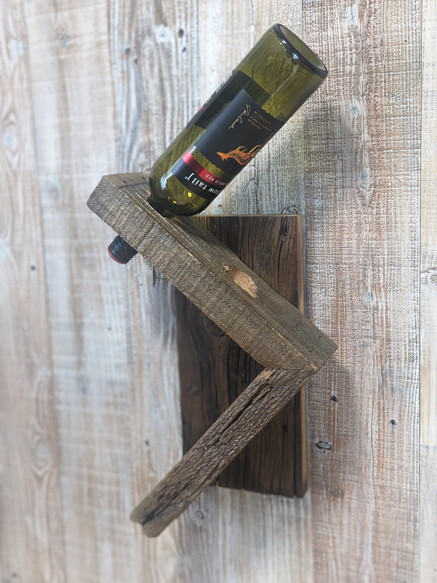 Zig-Zag Wine Display